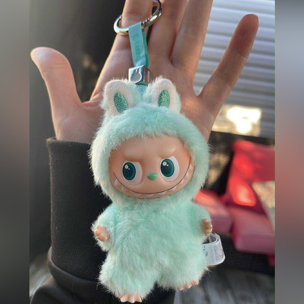 Labubu I Pin For Love